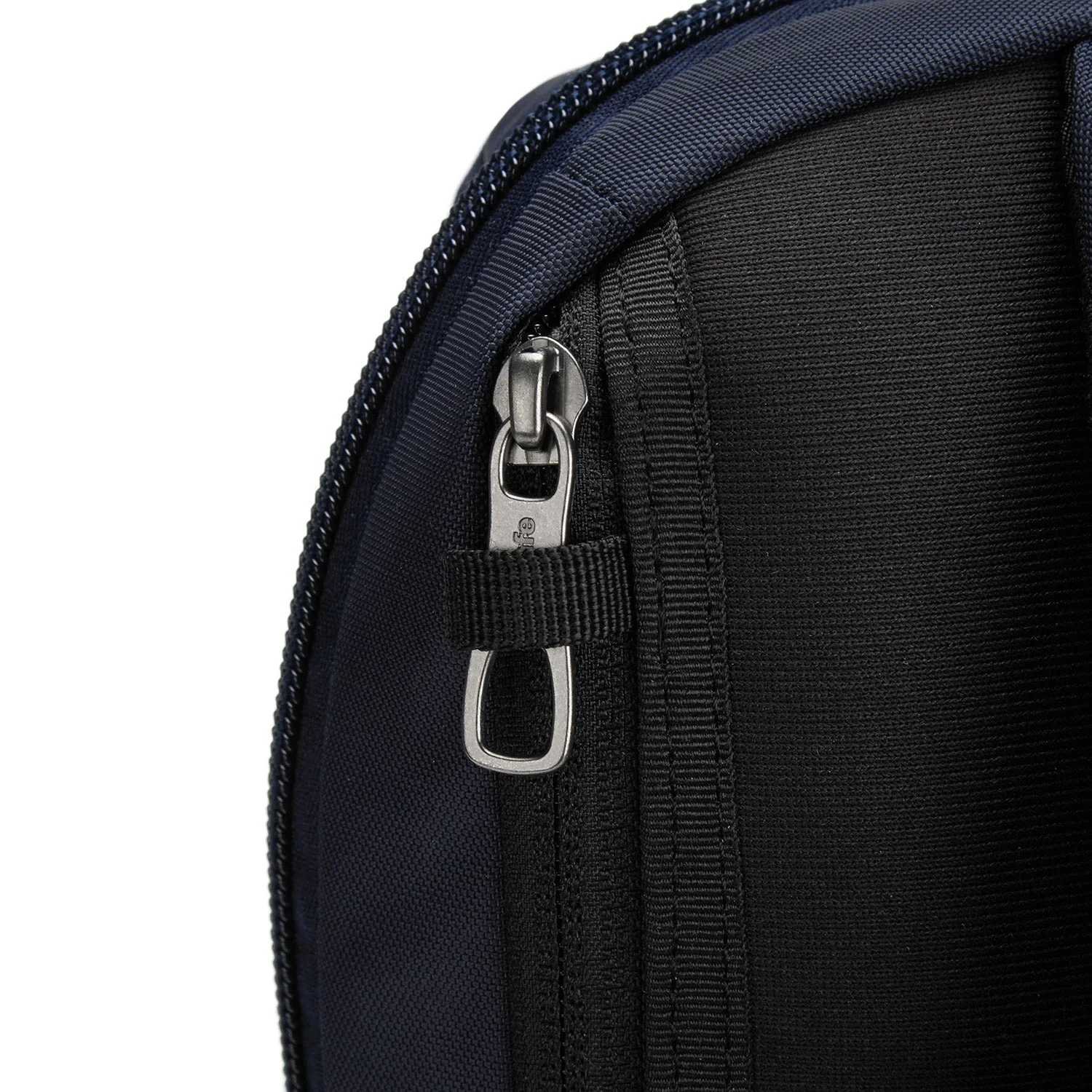 Pacsafe® V anti-theft Commuter Backpack (Fits 13" / 16" Laptop) - Image 23