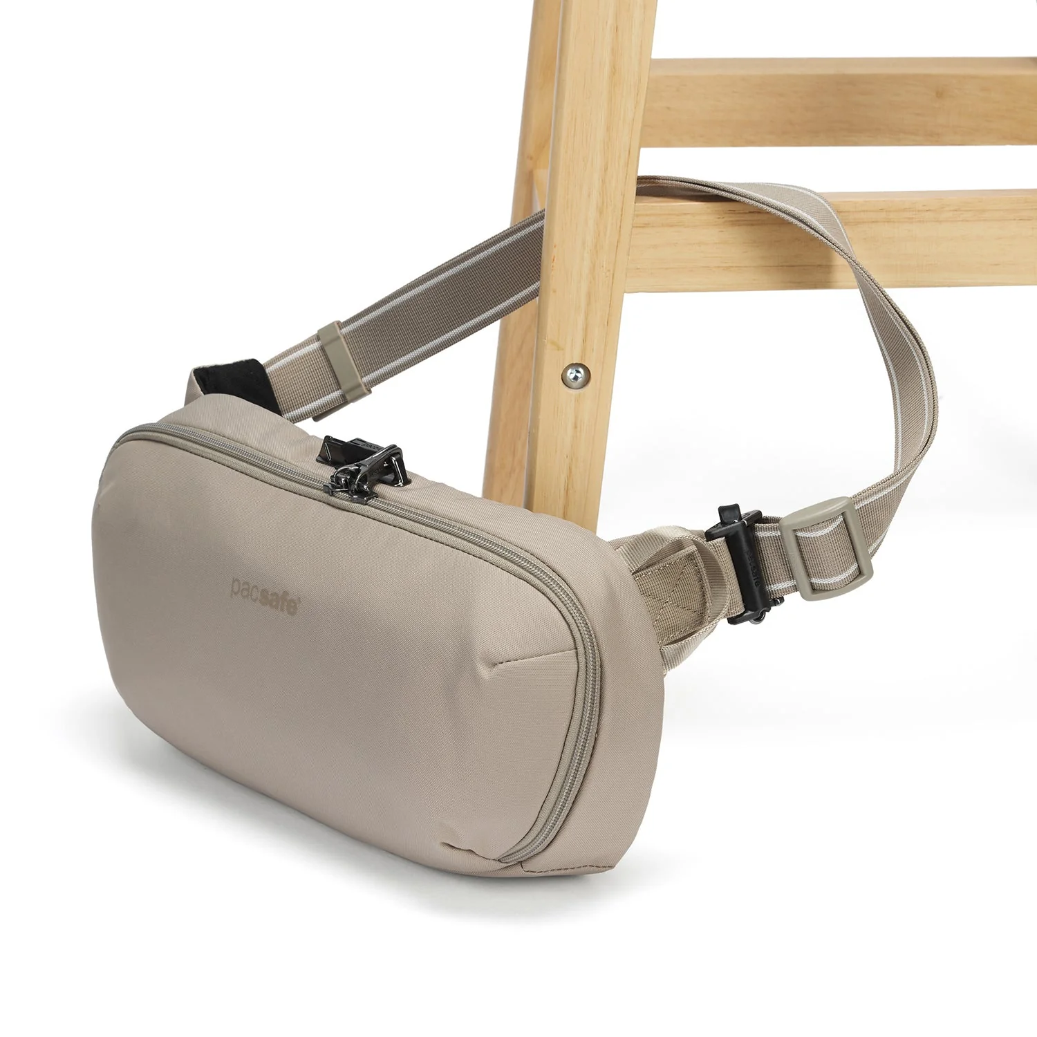 Pacsafe® V Anti-Theft Urban Sling - Image 16