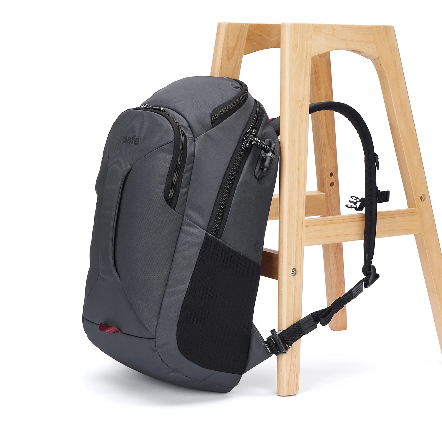 Pacsafe® EXP 28L Anti-Theft Backpack - Image 19