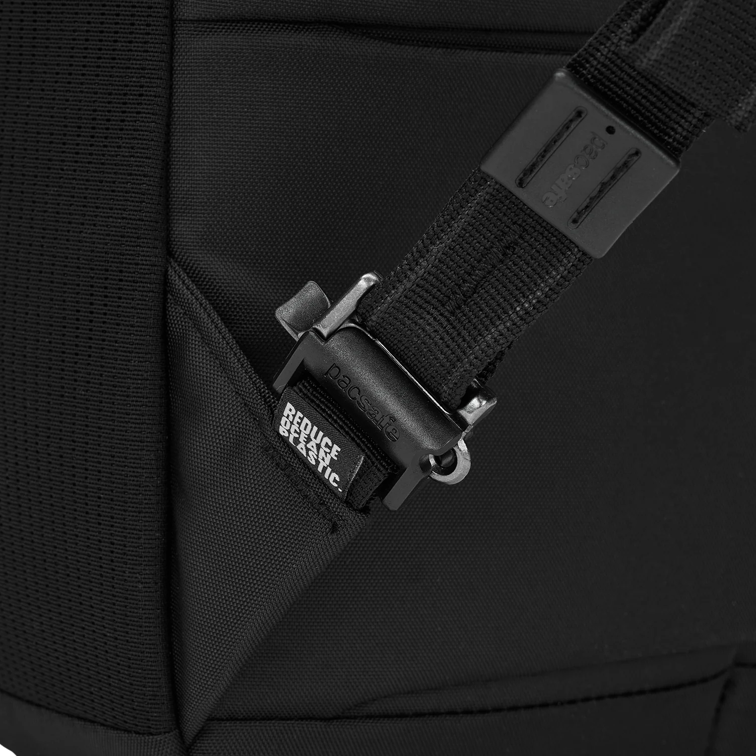 Pacsafe® EXP 28L Anti-Theft Backpack - Image 9