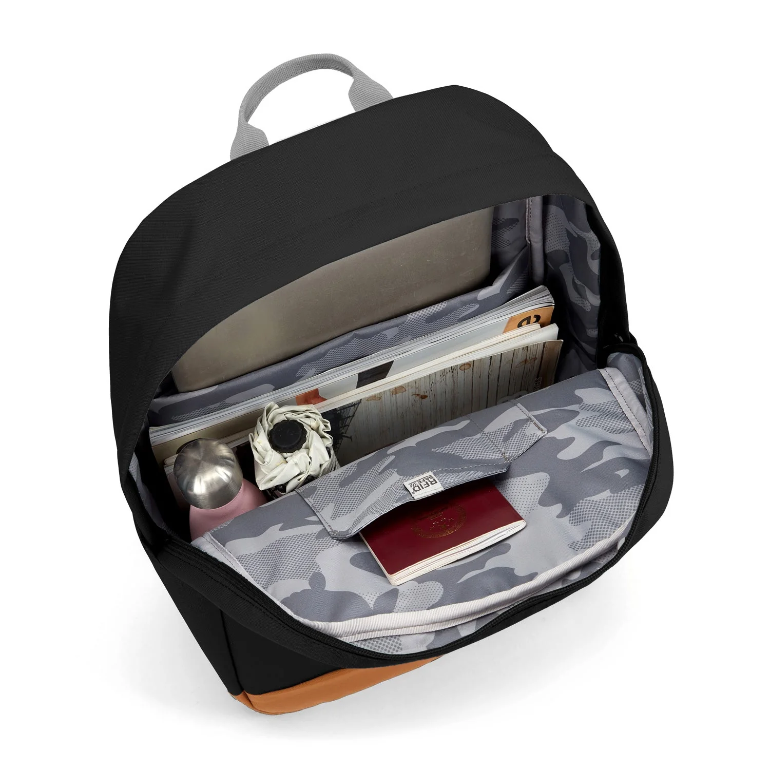 Pacsafe® GO 25L anti-theft backpack - Image 7