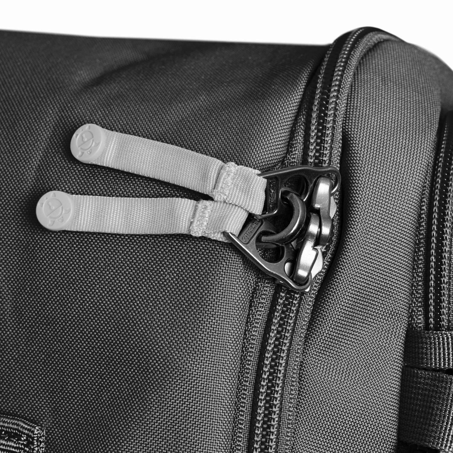 Pacsafe® GO 34L anti-theft carryon backpack - Image 11