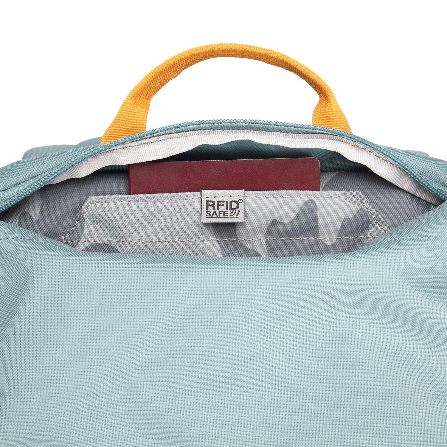 Pacsafe® GO 44L anti-theft carryon backpack - Image 37