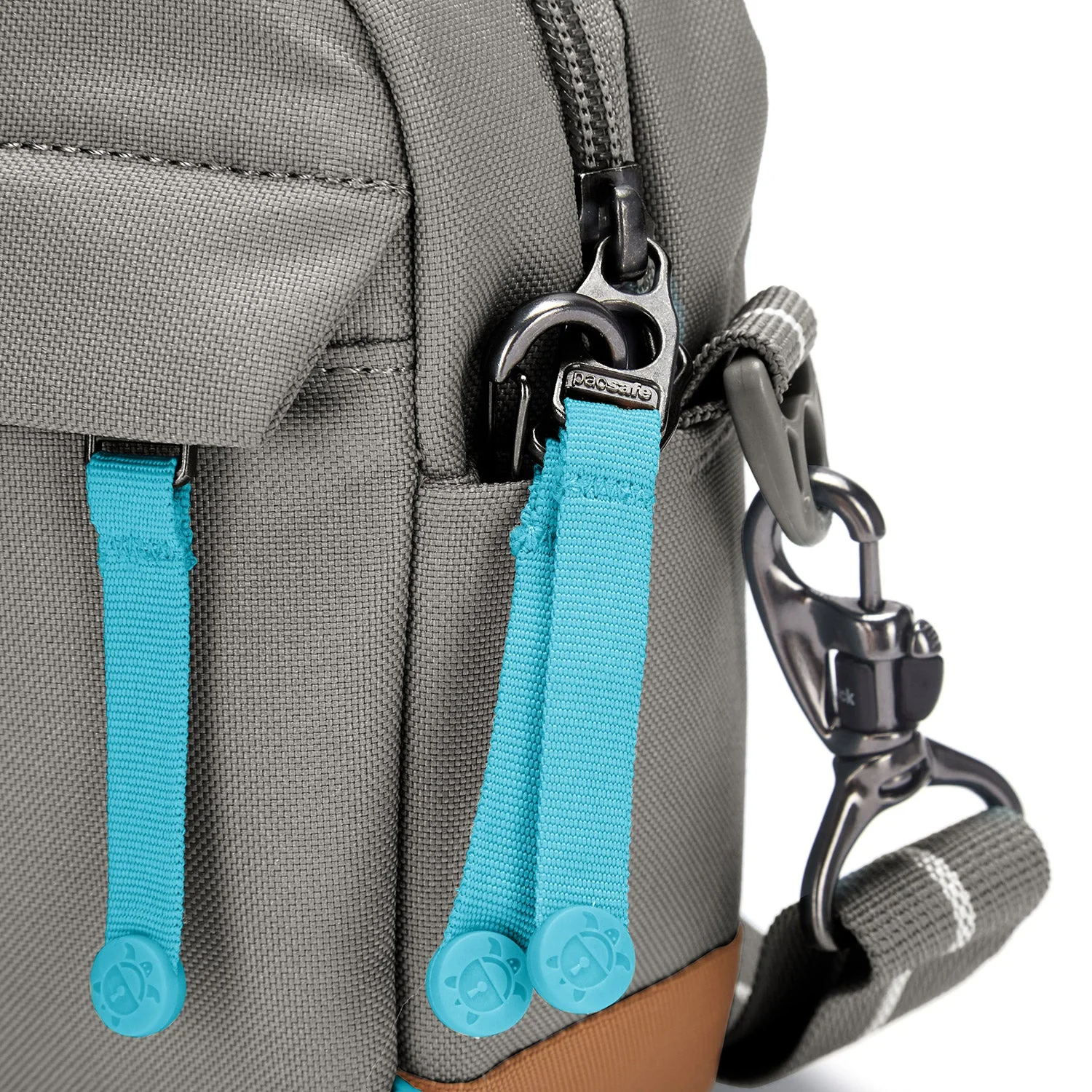 Pacsafe® GO anti-theft crossbody bag - Image 36
