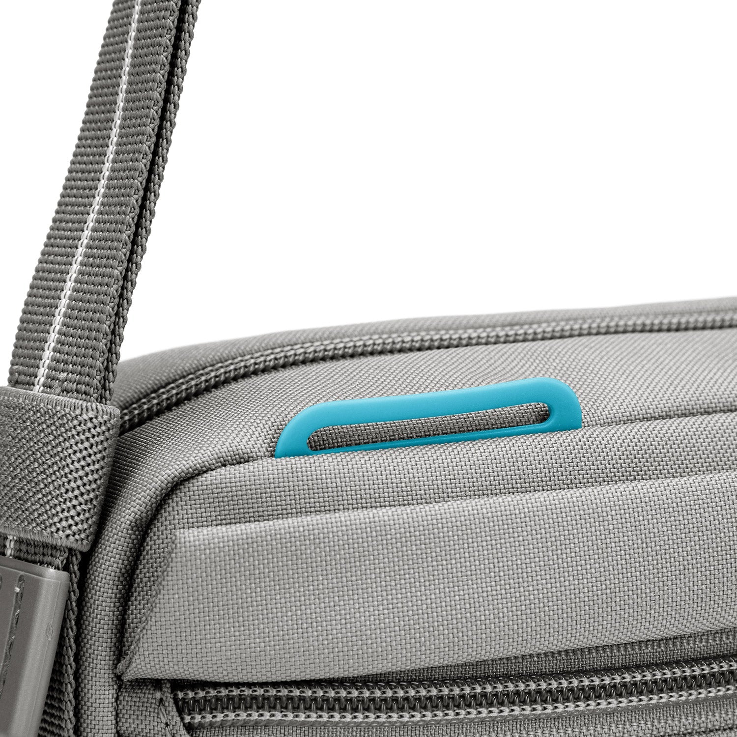 Pacsafe® GO anti-theft crossbody bag - Image 38