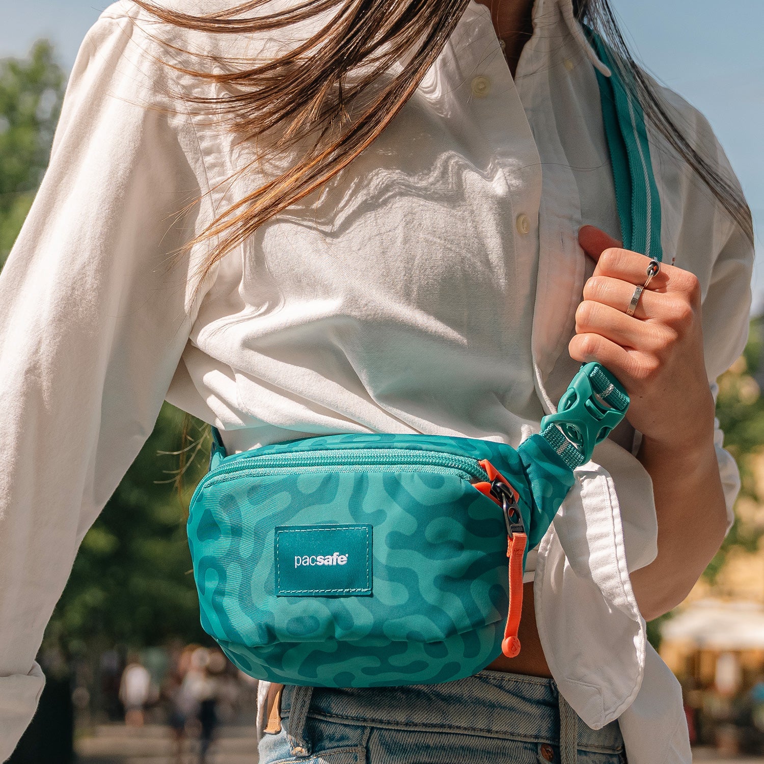 Pacsafe® GO Anti-Theft Micro Sling - Image 2
