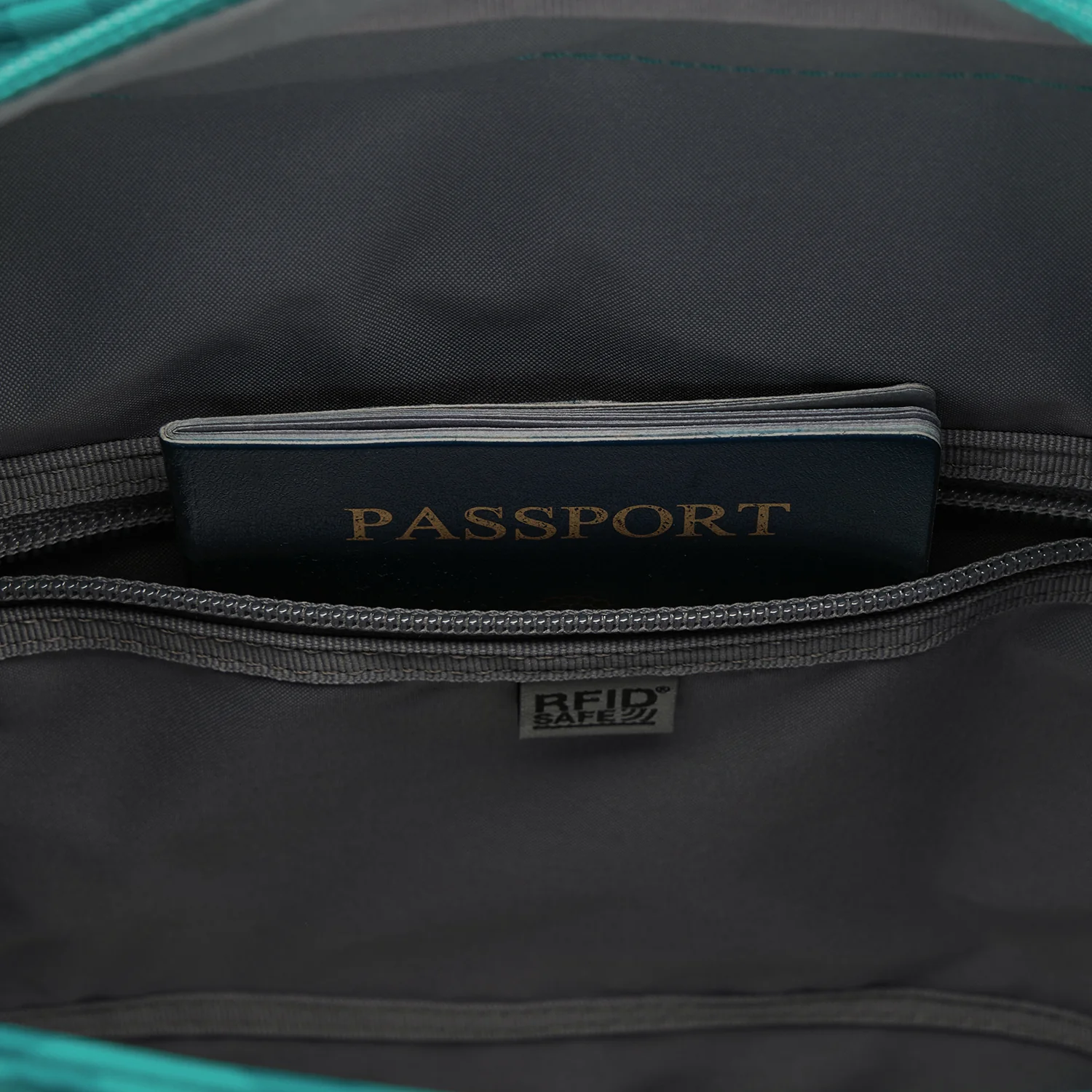 Pacsafe® GO Anti-Theft Totepack - Image 23