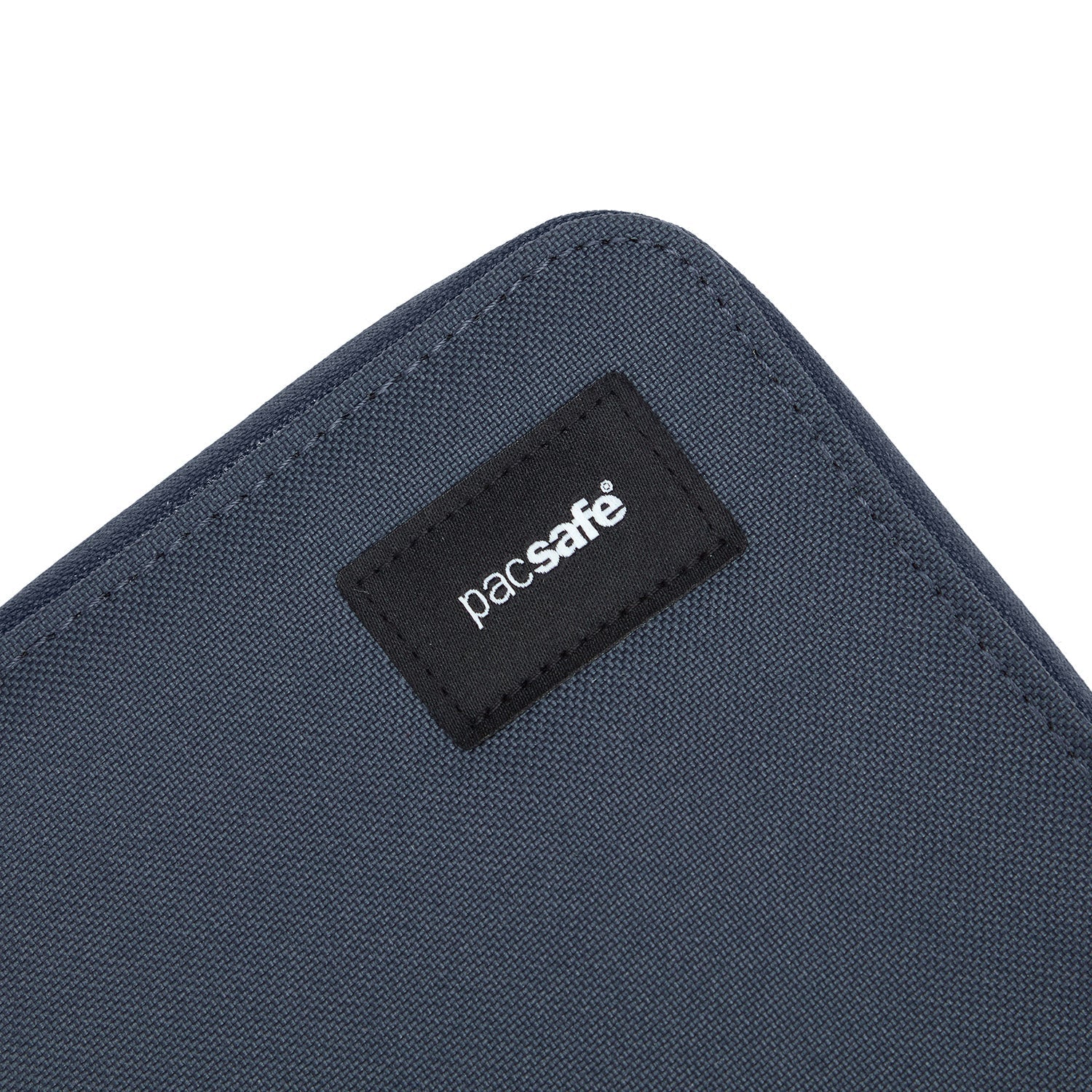 Pacsafe® RFIDsafe™ RFID blocking compact travel organizer - Image 20