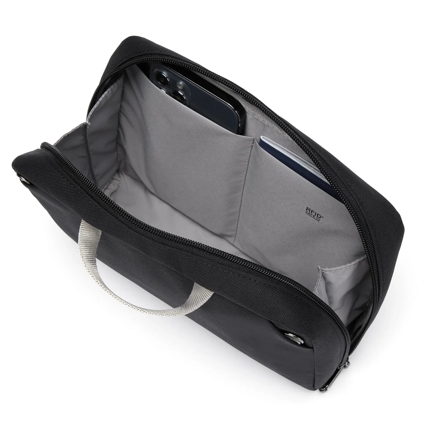 Pacsafe® RFIDsafe™ RFID blocking gear pouch - Image 19