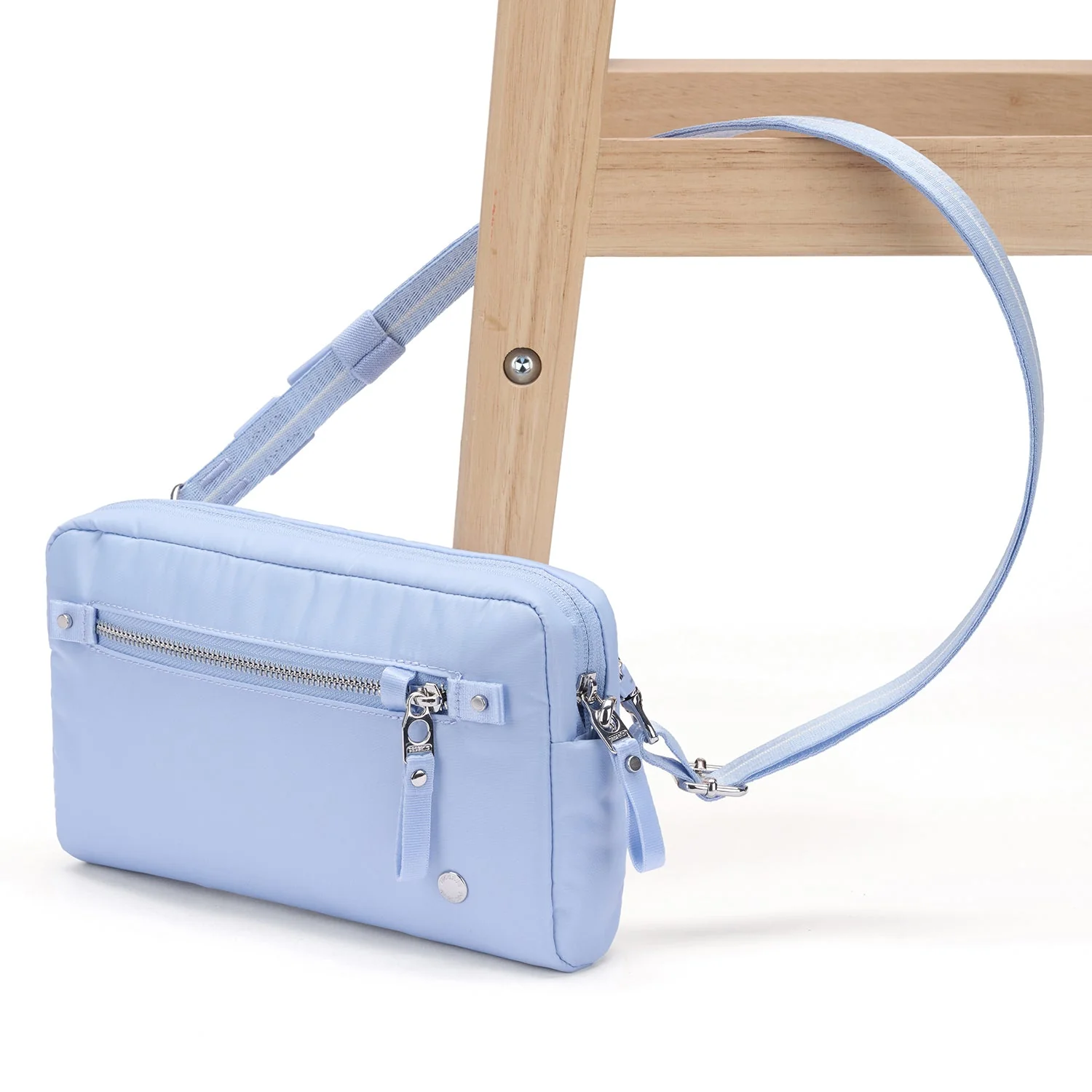 Pacsafe® W Anti-Theft 3-In-1 Sling - Image 7