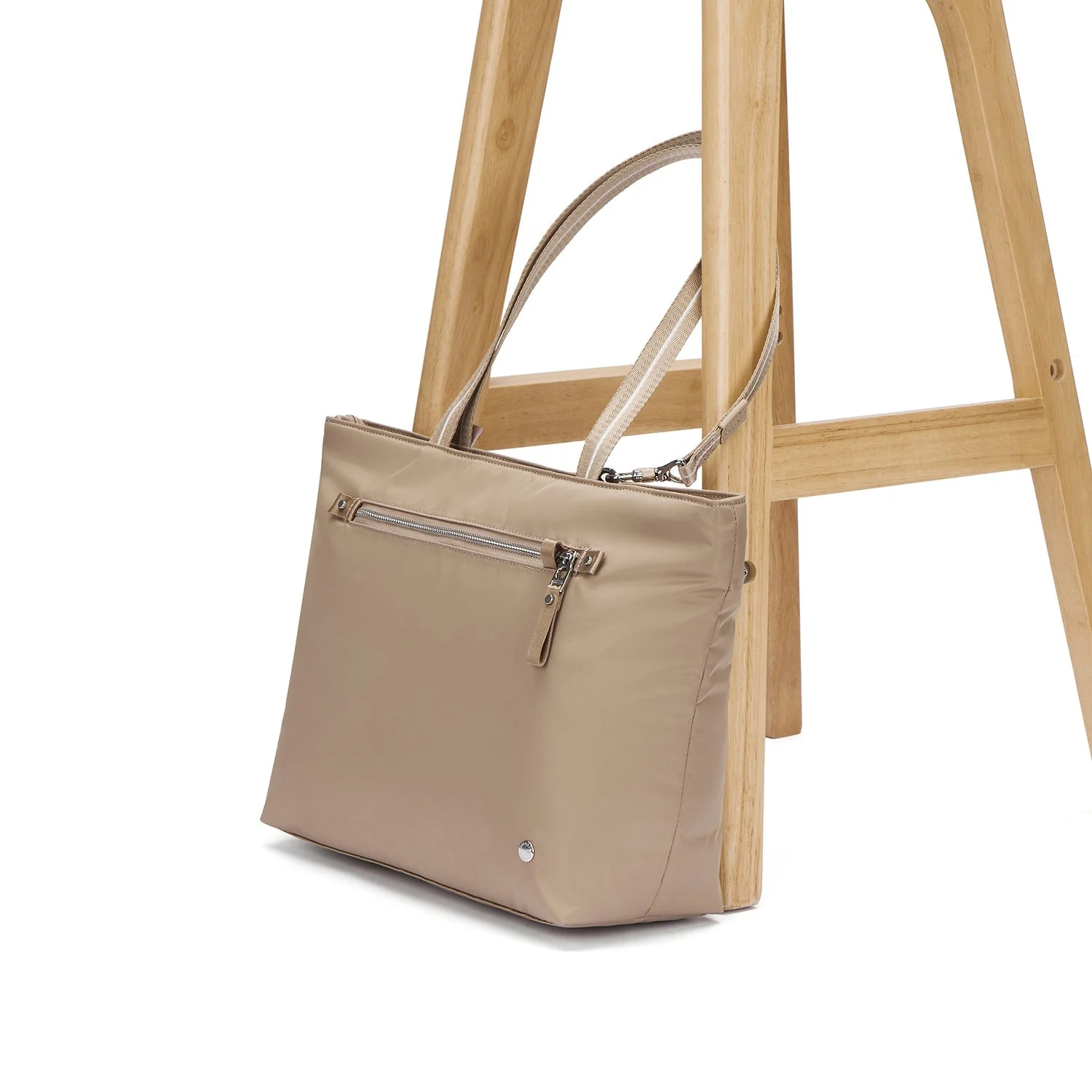 Pacsafe® W Anti-Theft Carryall Tote - Image 16