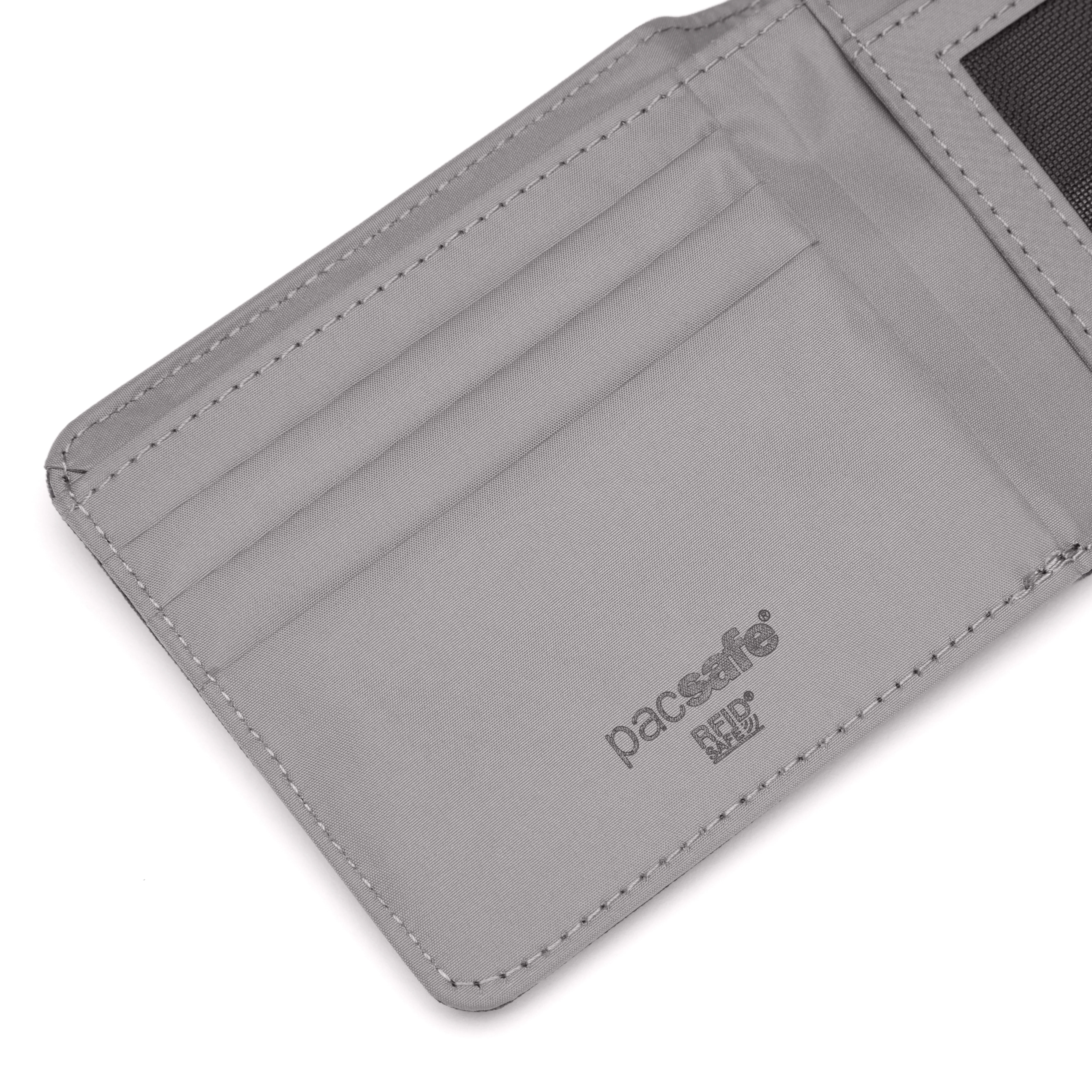 Pacsafe® RFIDsafe™ RFID blocking bifold wallet - Image 3