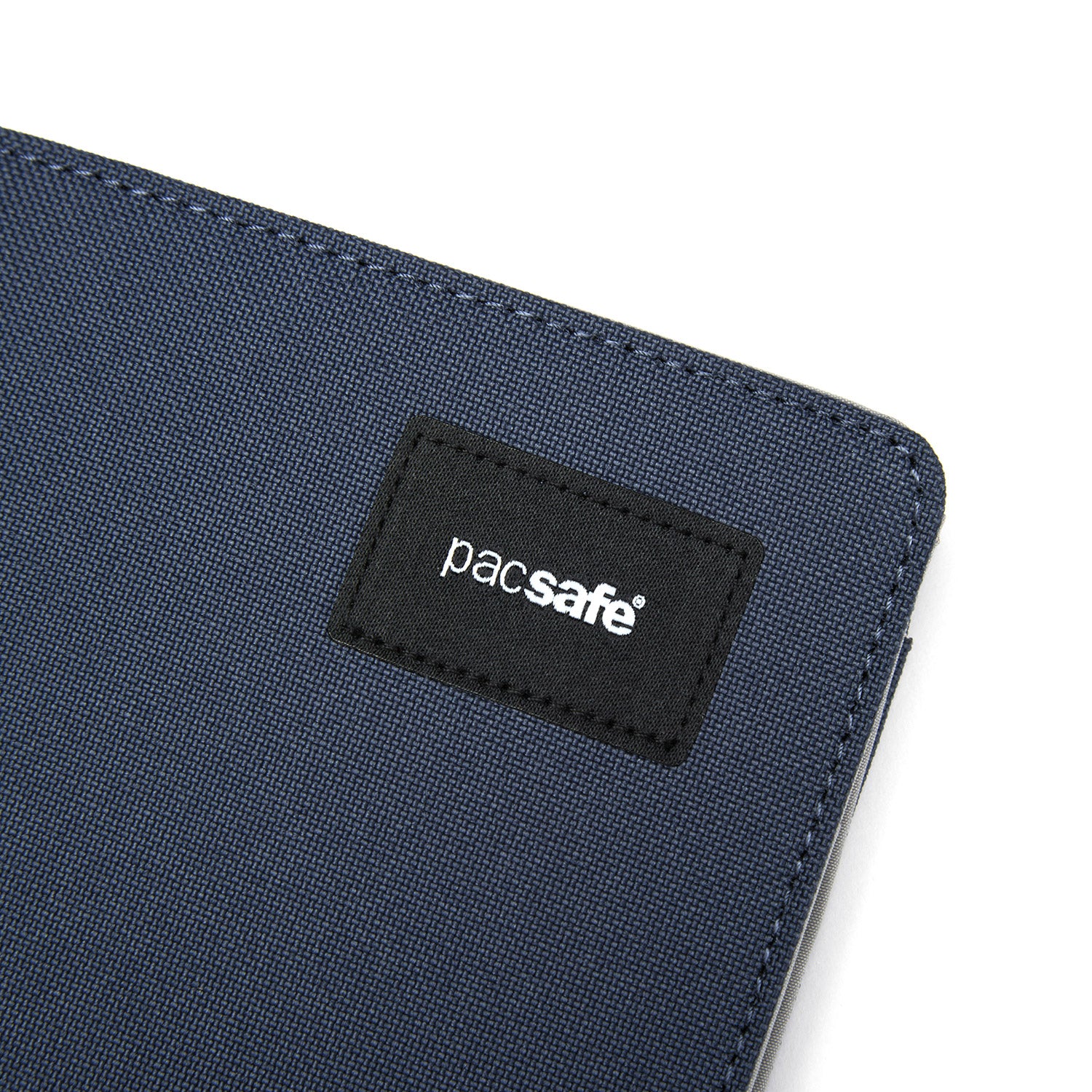 Pacsafe® RFIDsafe™ RFID blocking bifold wallet - Image 33