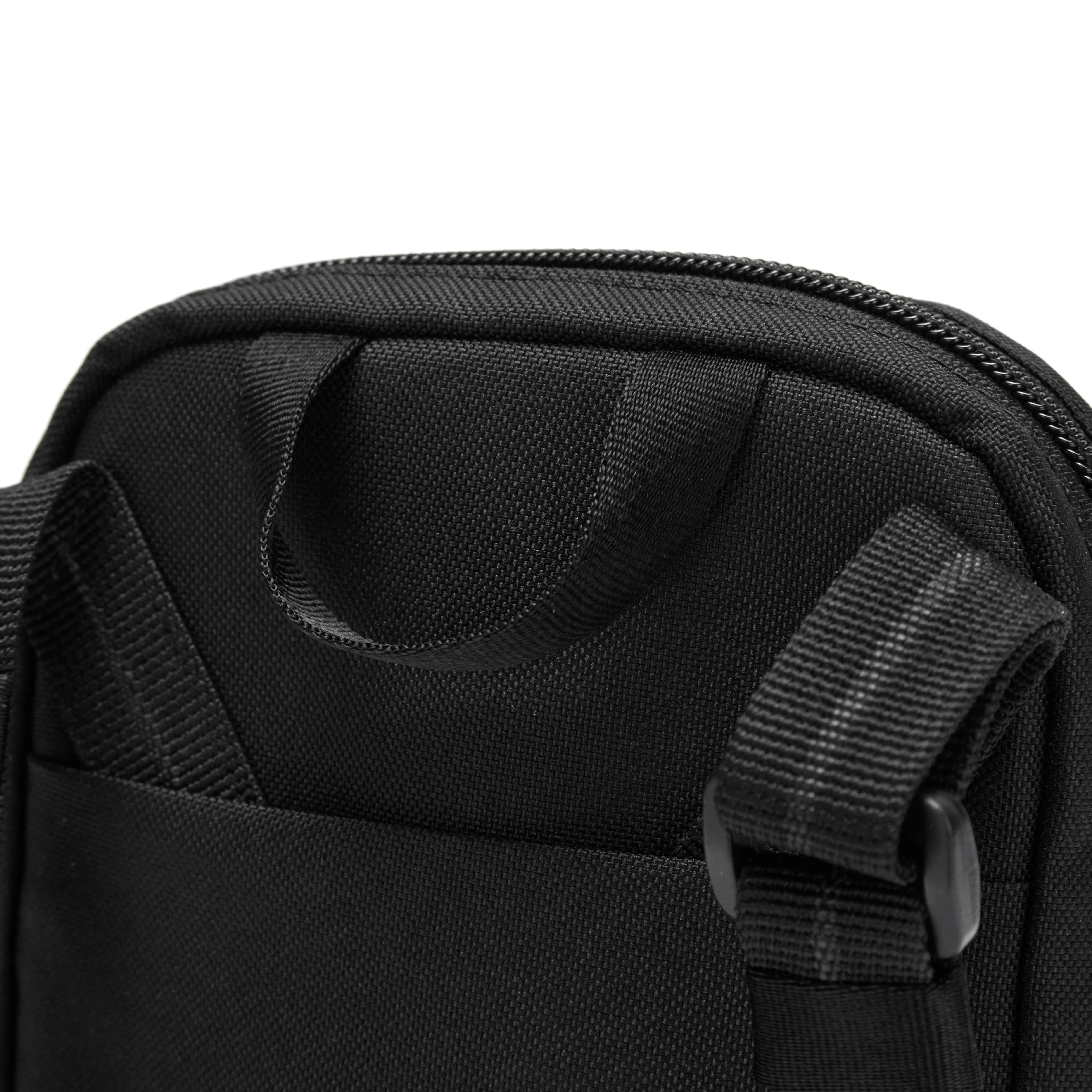 Pacsafe® RFIDsafe™ RFID blocking tech crossbody - Image 13