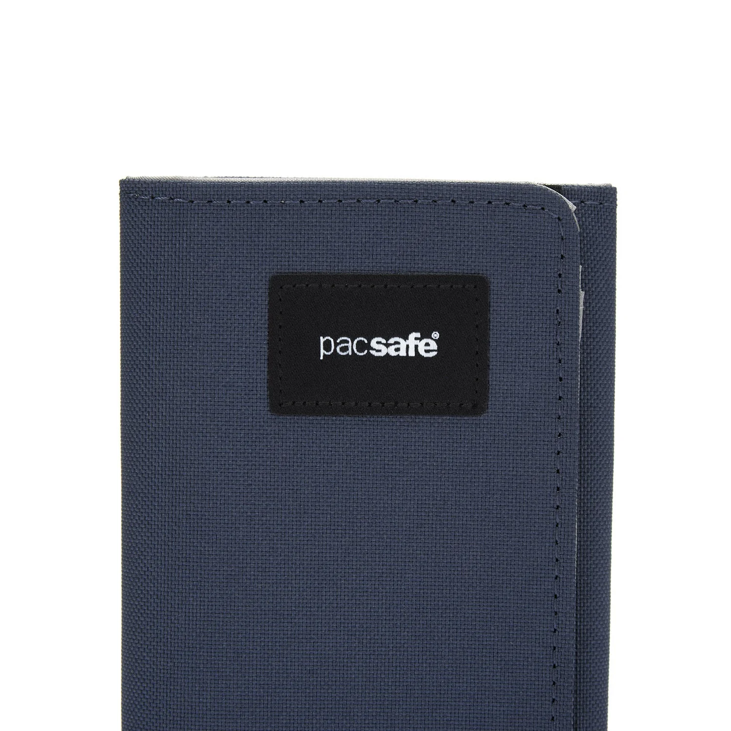 Pacsafe® RFIDsafe™ RFID blocking trifold wallet - Image 33