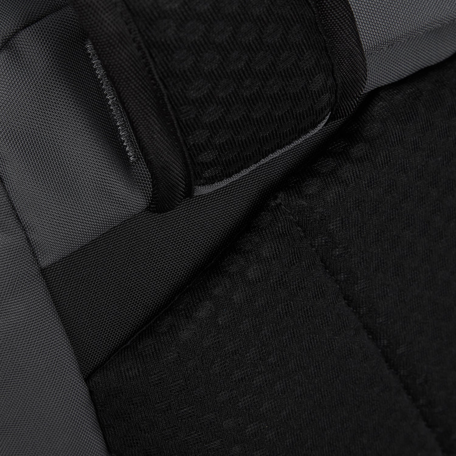 Pacsafe® EXP45 anti-theft carry-on travel pack - Image 13