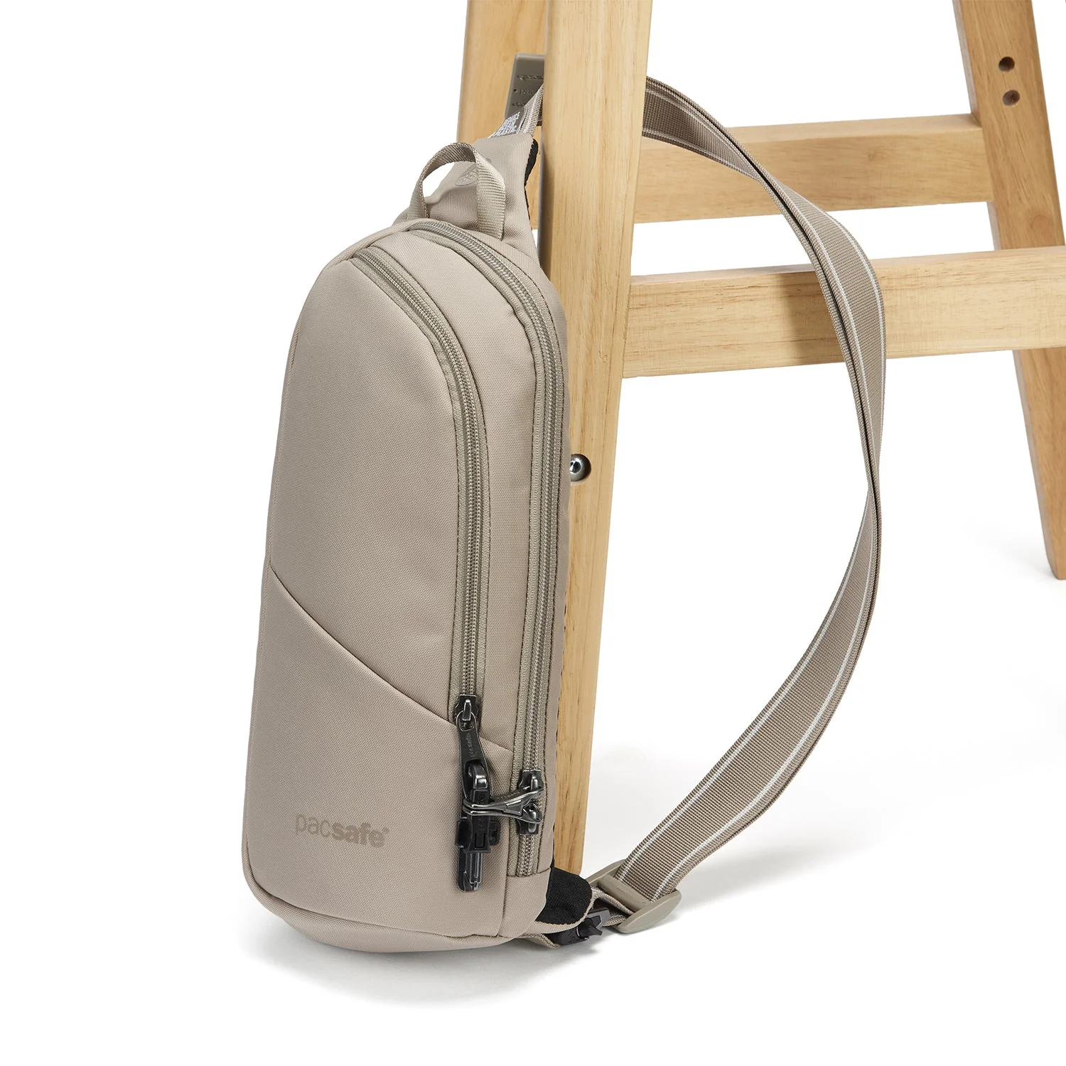 Pacsafe® V Anti-Theft Action Sling Pack - Image 16