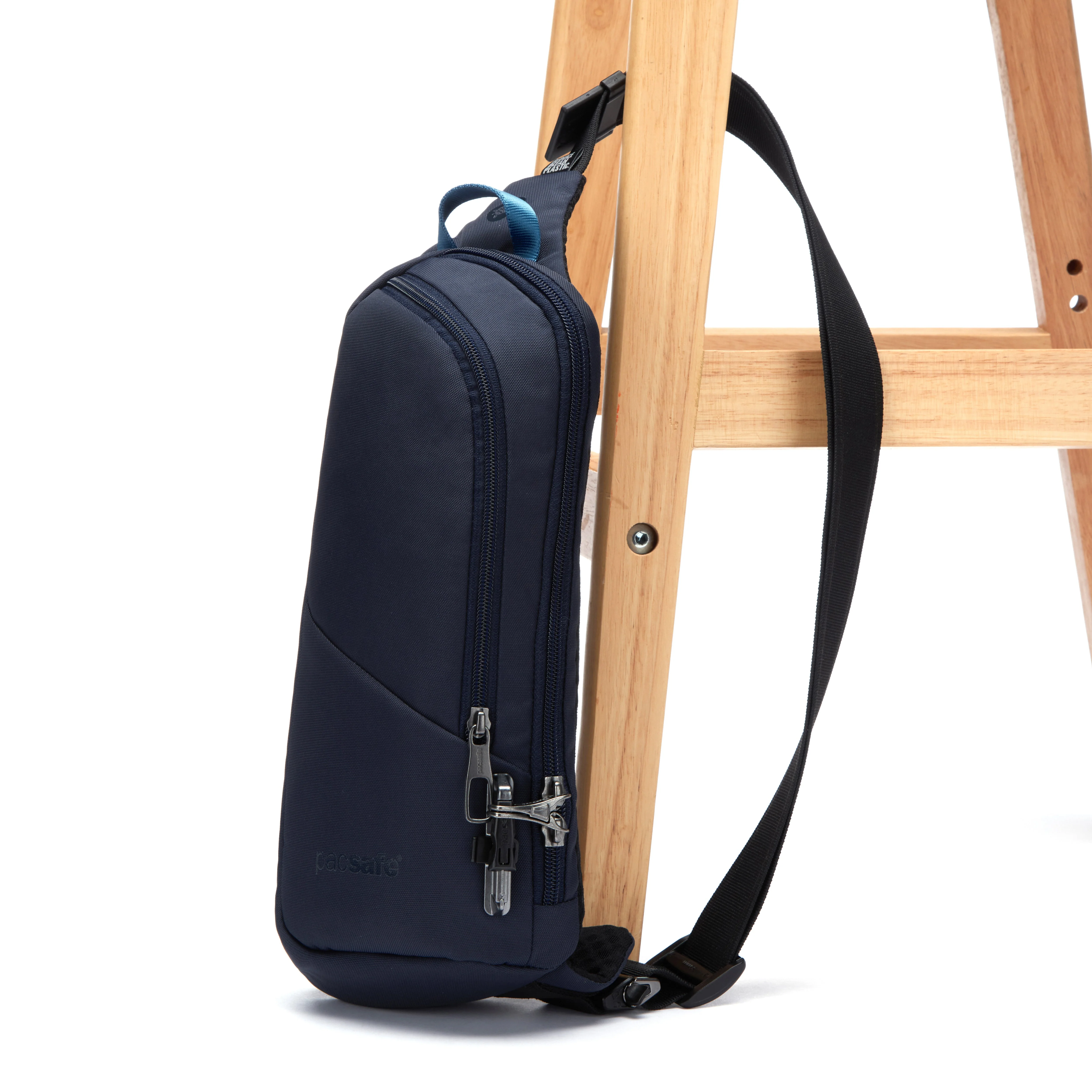 Pacsafe® V Anti-Theft Action Sling Pack - Image 39